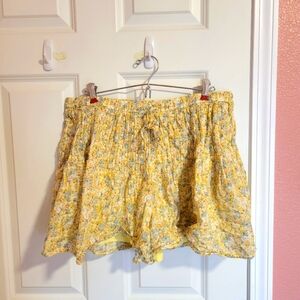 American Eagle High-waisted Flowy Shorts